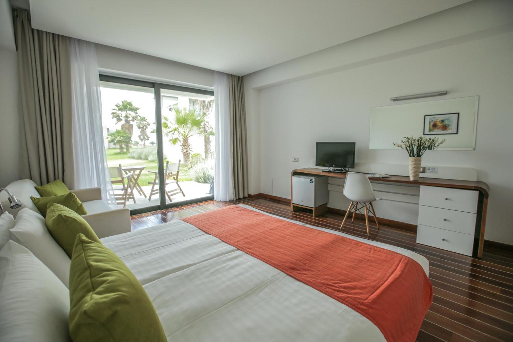 Neilson Messini Activity Beach Club Hotel Kalamata Exterior photo